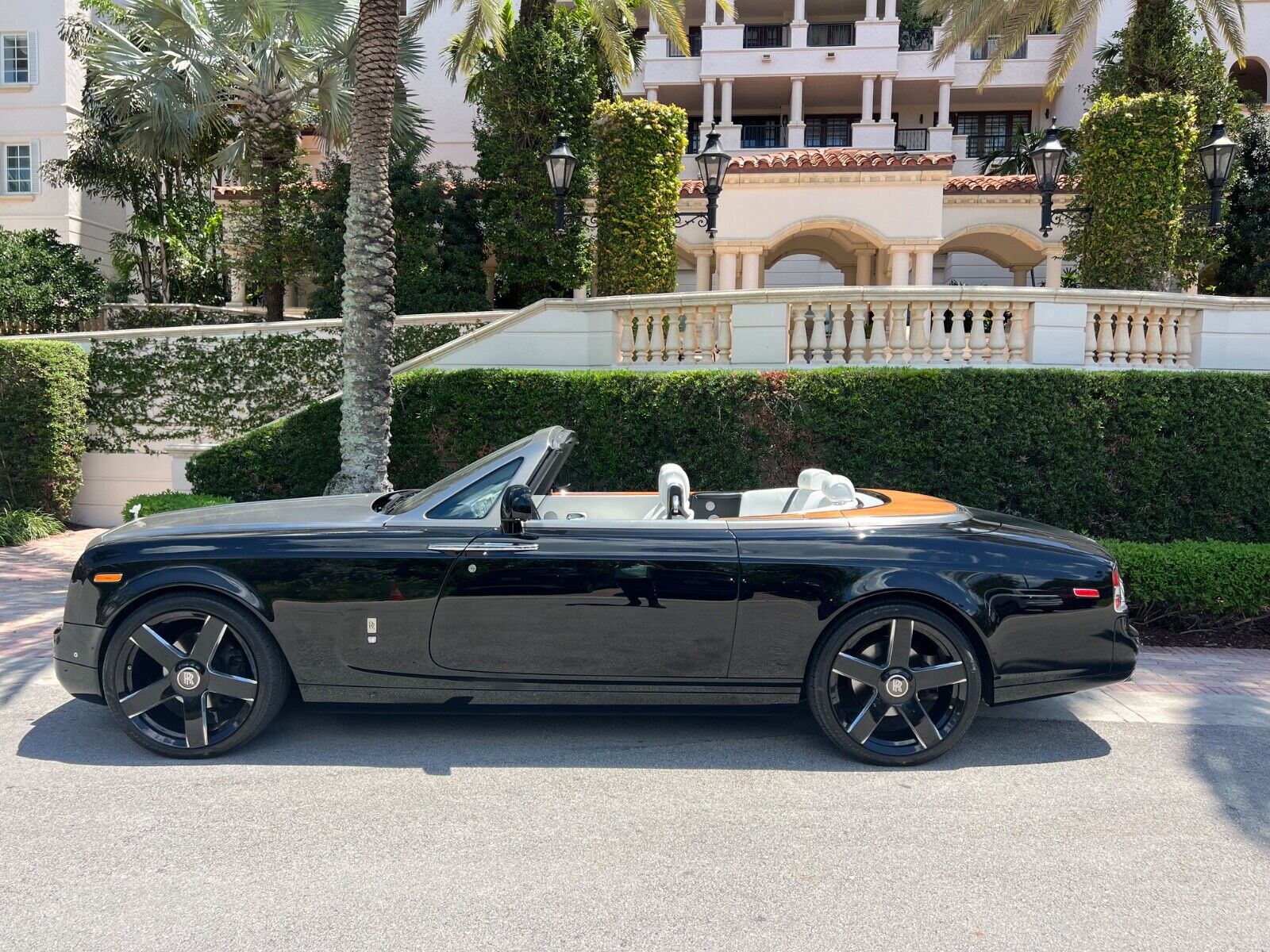 Rolls-Royce Phantom