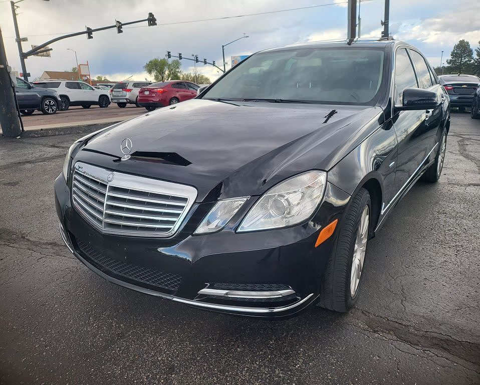2012 MERCEDES-BENZ E-Class