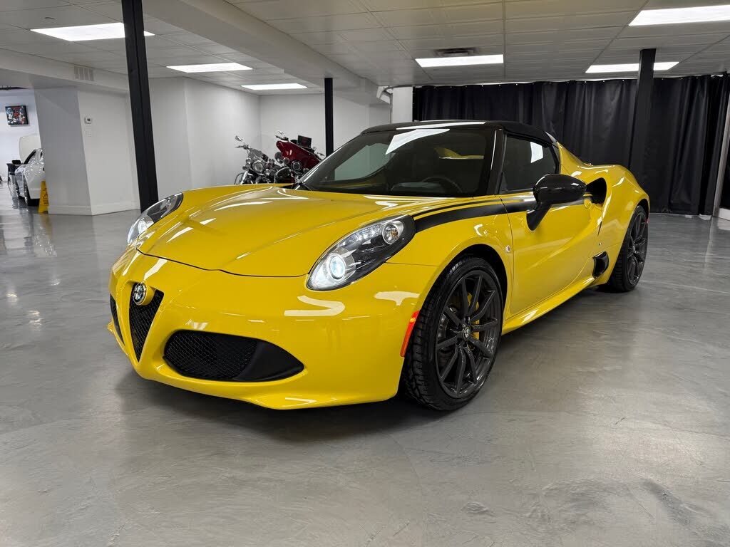 Alfa Romeo 4C