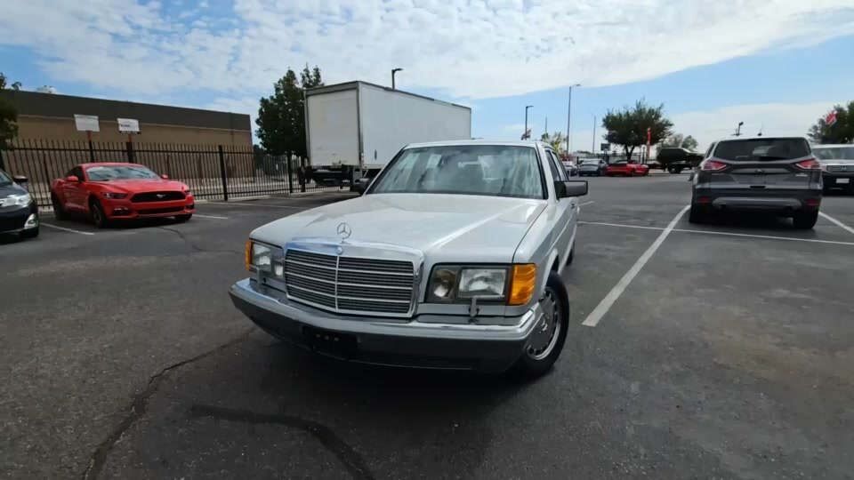MERCEDES-BENZ
