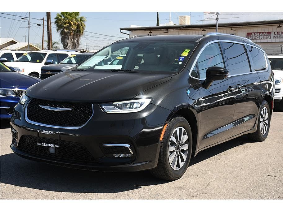 2021 CHRYSLER Pacifica