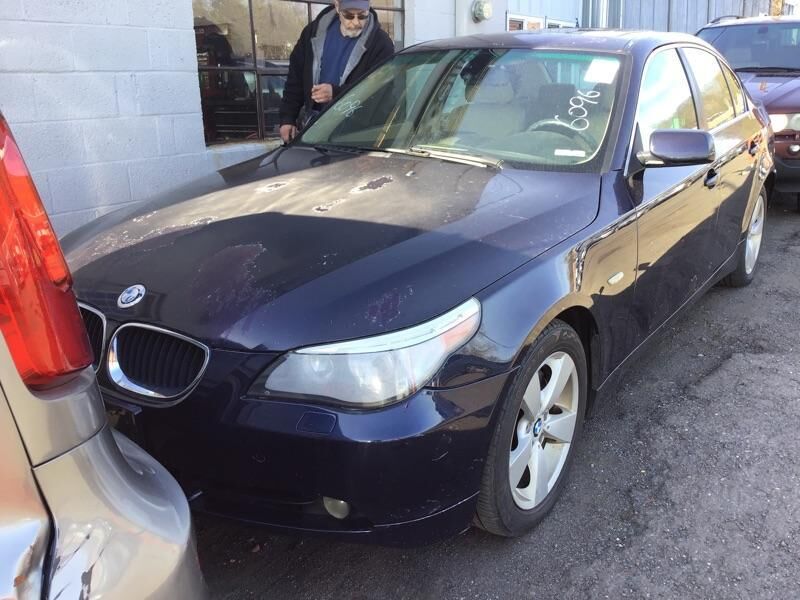 BMW 525xi