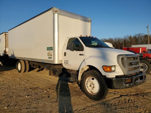 Ford F-750