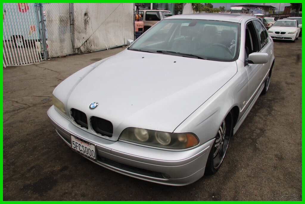 BMW 525iA