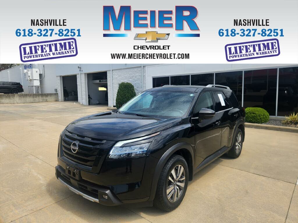 2022 NISSAN Pathfinder