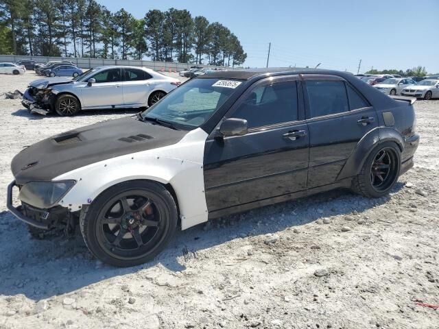 Lexus IS