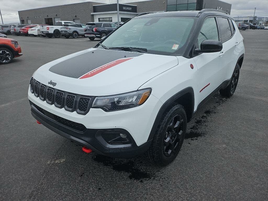 2023 JEEP Compass