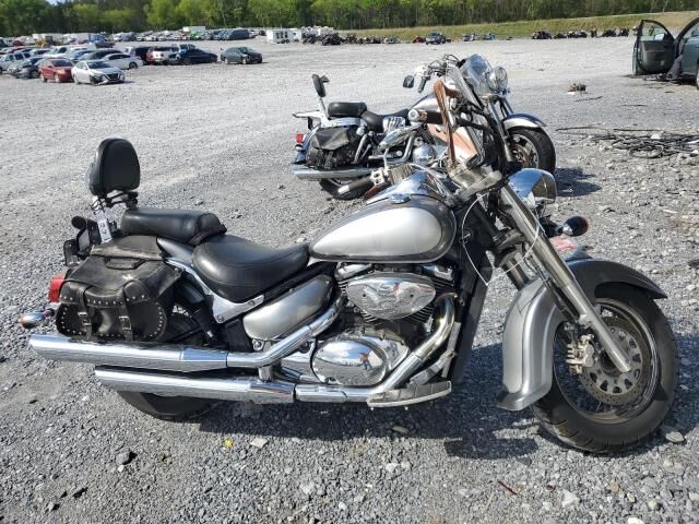 Suzuki VL800/VL800C/VL800T