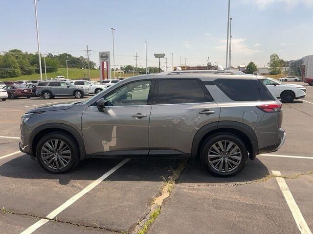 NISSAN