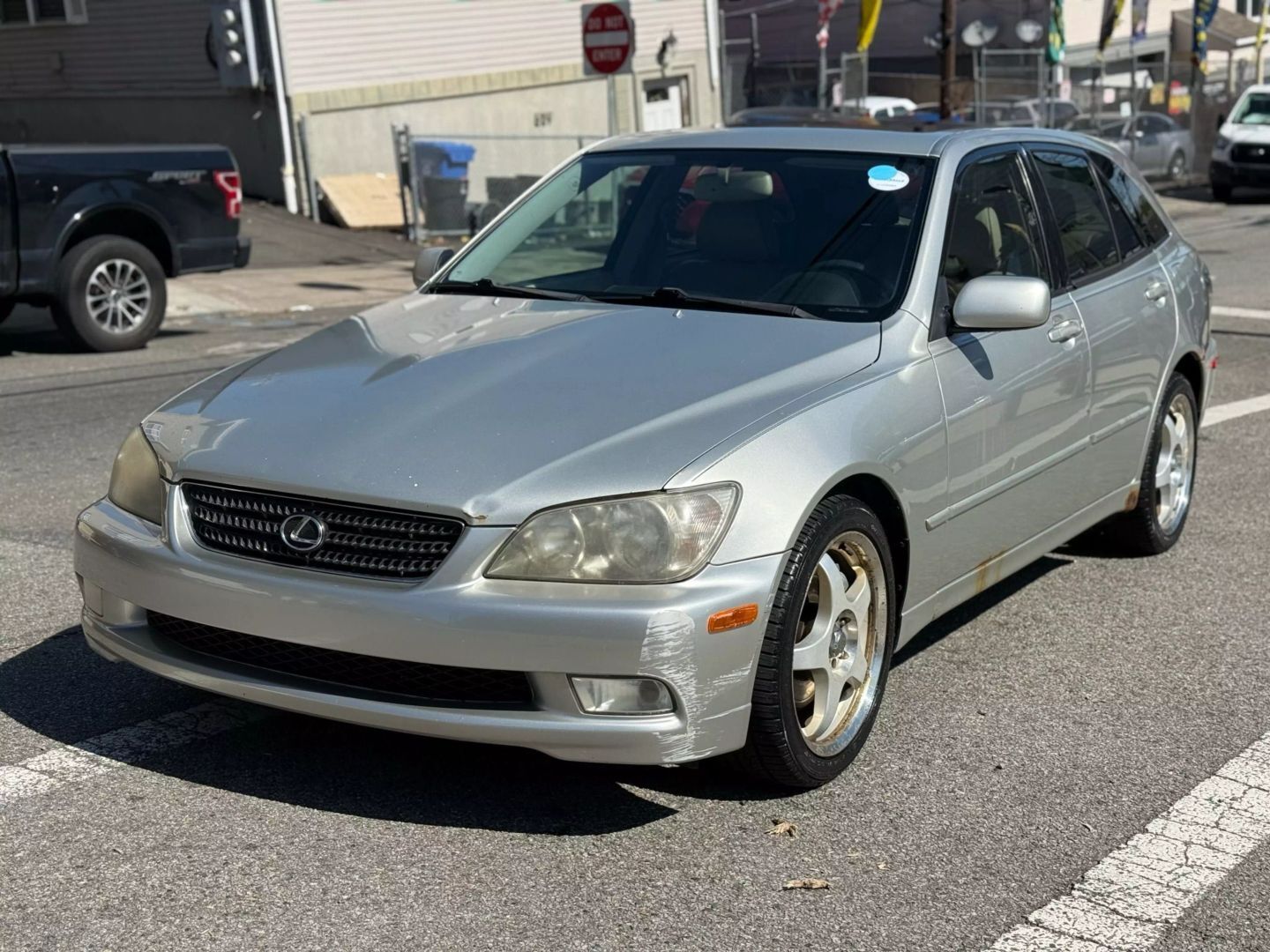 Lexus IS