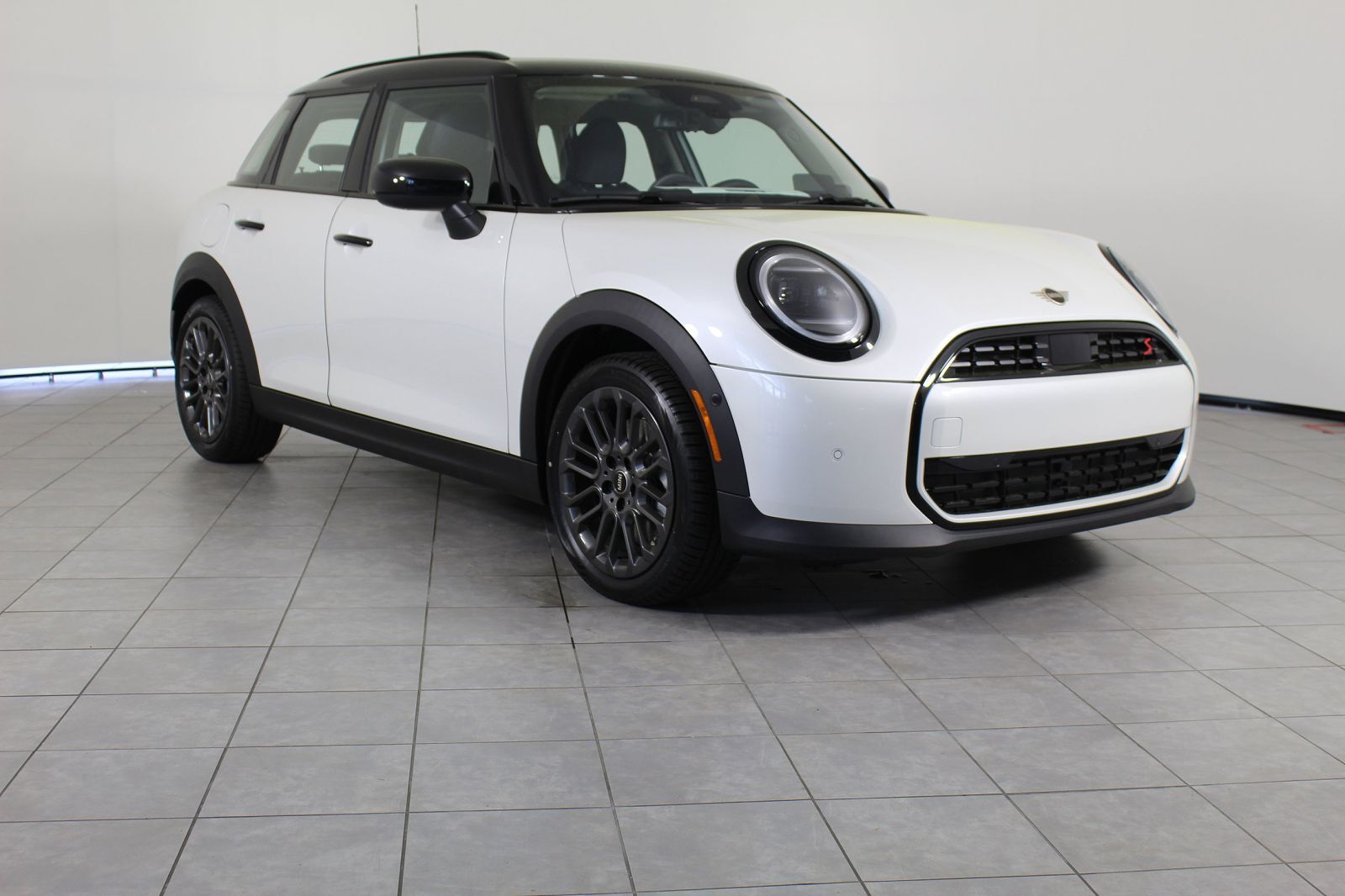 2025 MINI Hardtop
