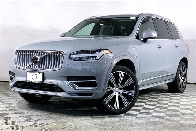 2025 VOLVO XC90