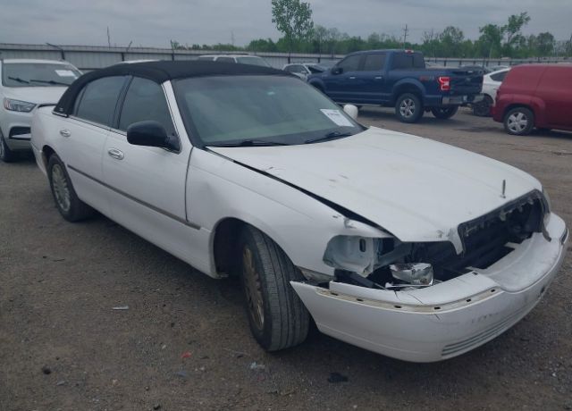 Lincoln Town Car