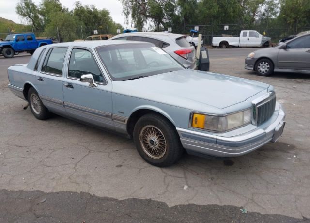 Lincoln Town Car
