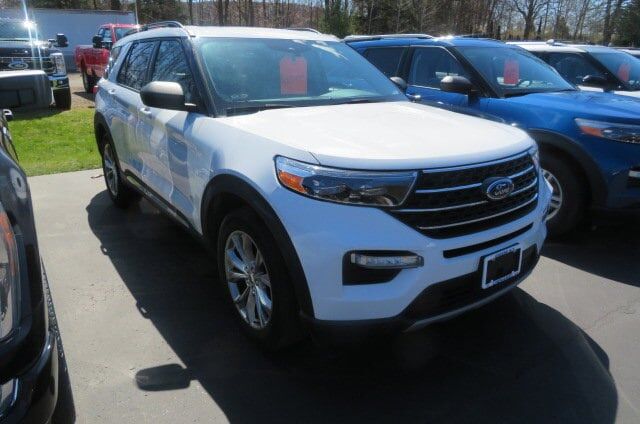 2021 FORD Explorer