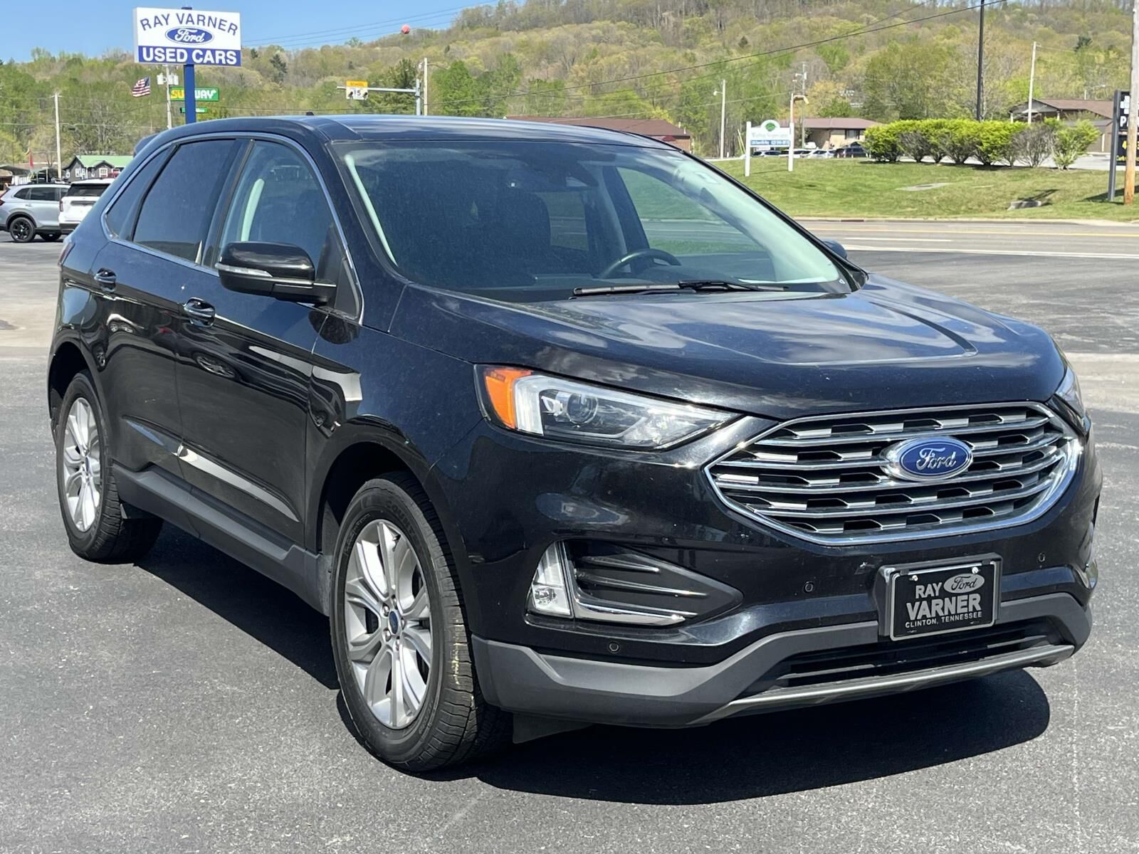 2022 FORD Edge