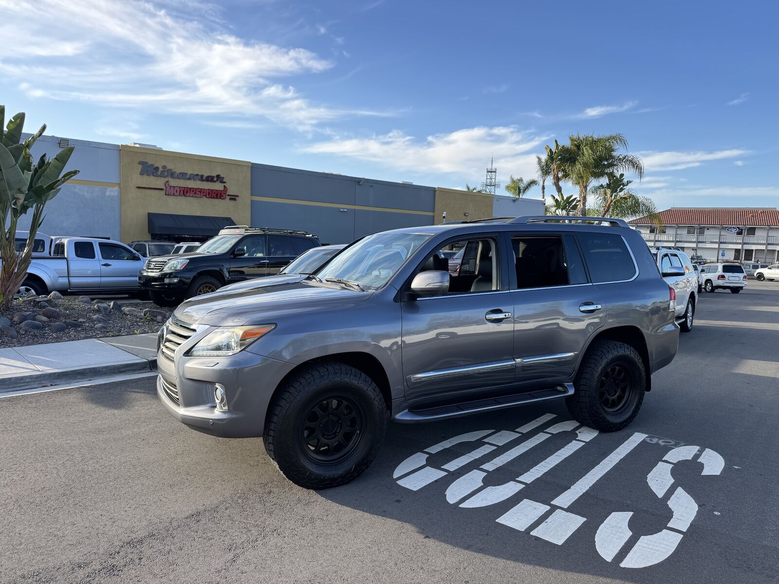 Lexus LX