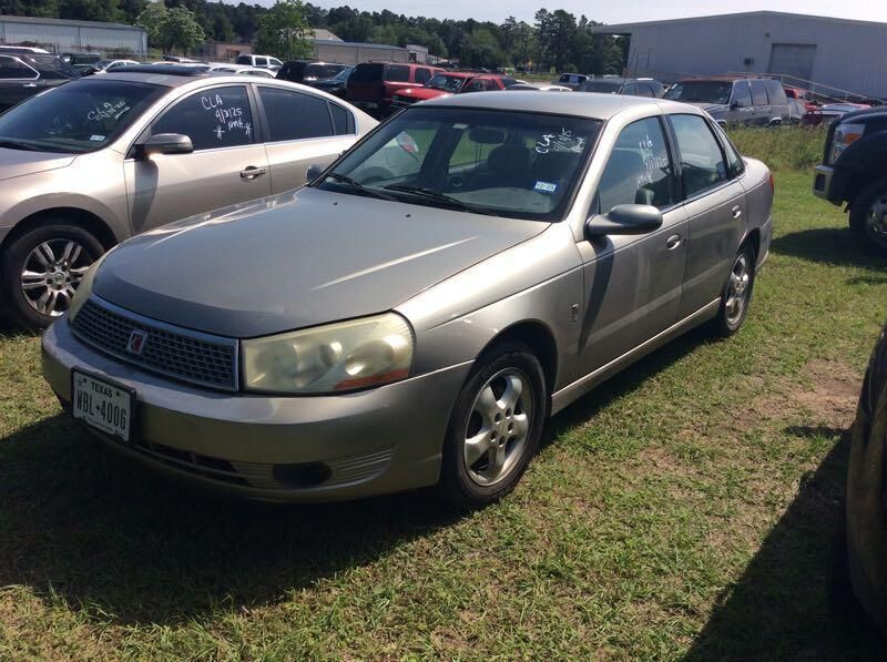 Saturn L200