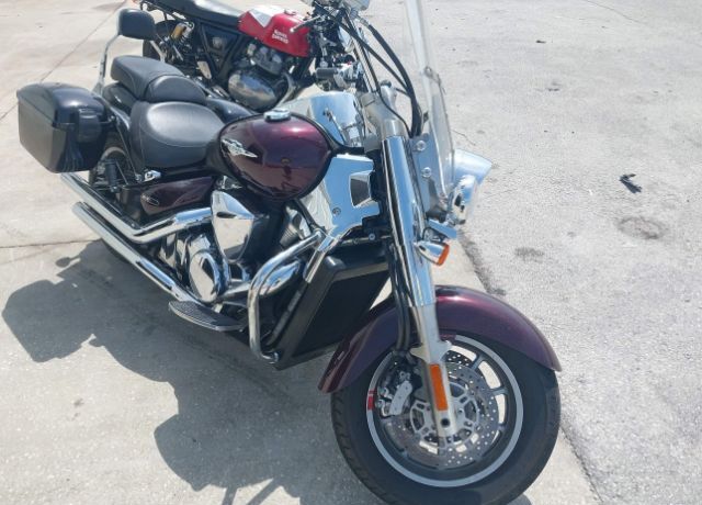 Suzuki VLR1800/VLR1800T