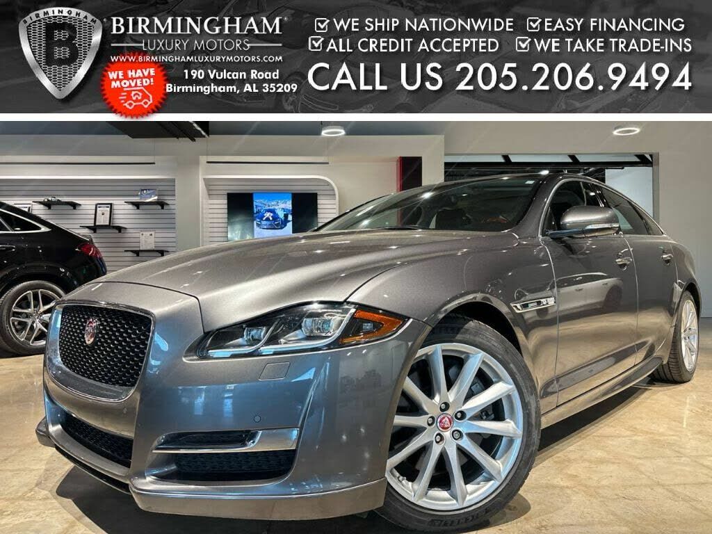 Jaguar XJ