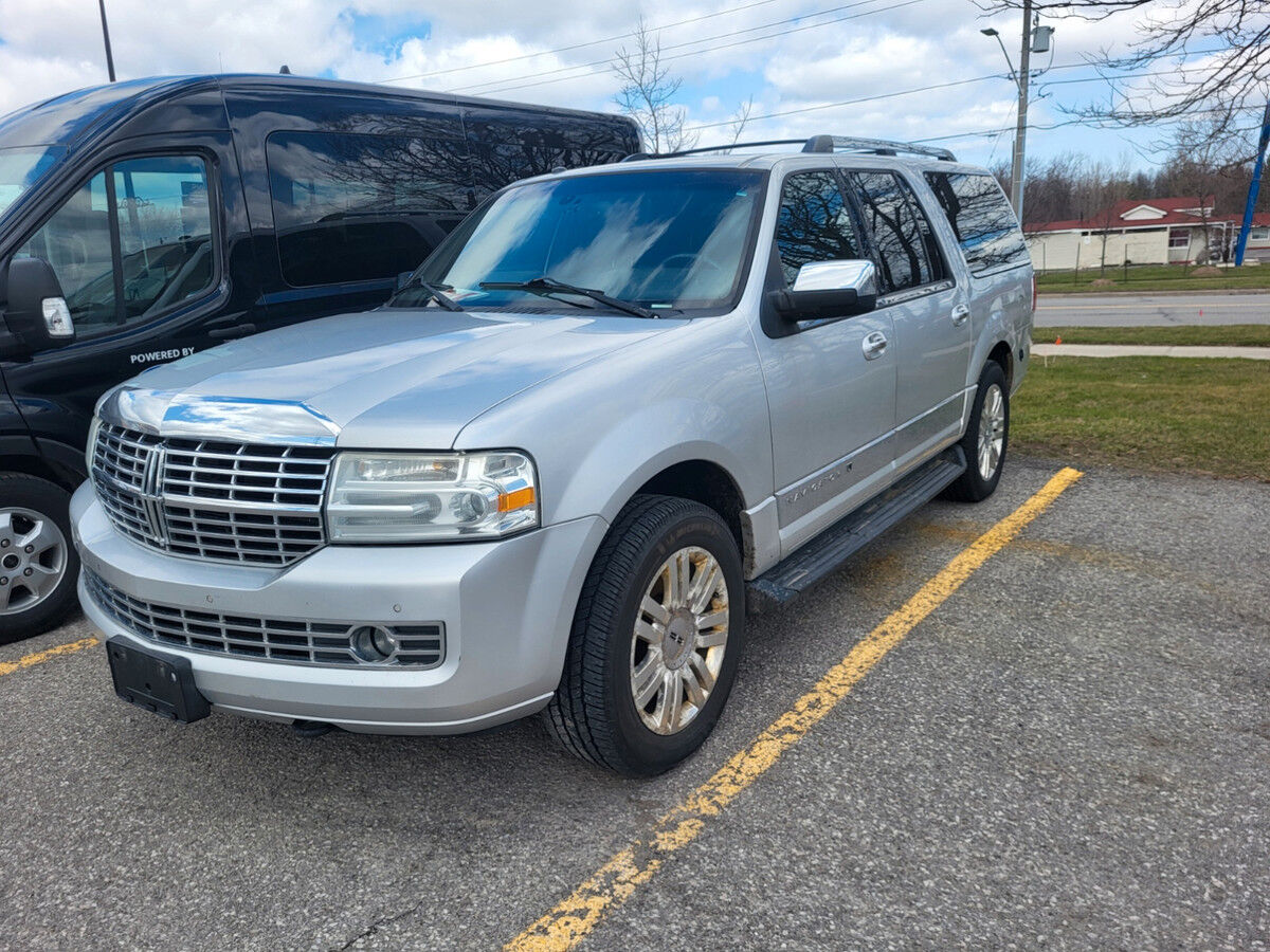 Lincoln Navigator