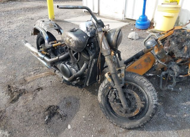 Suzuki VL800K