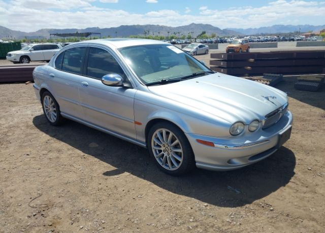 Jaguar X-Type