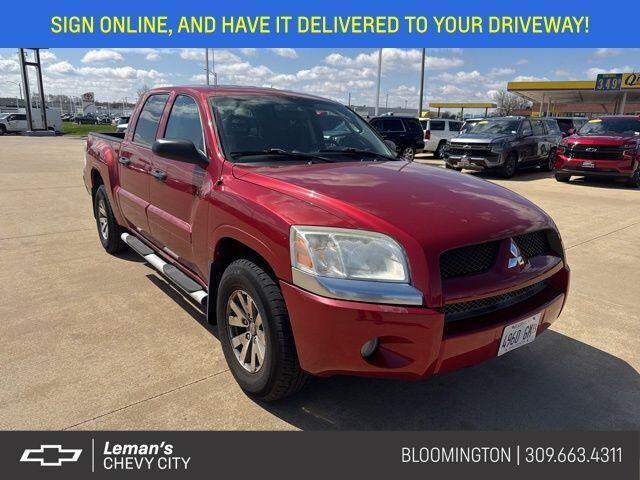 Mitsubishi Raider