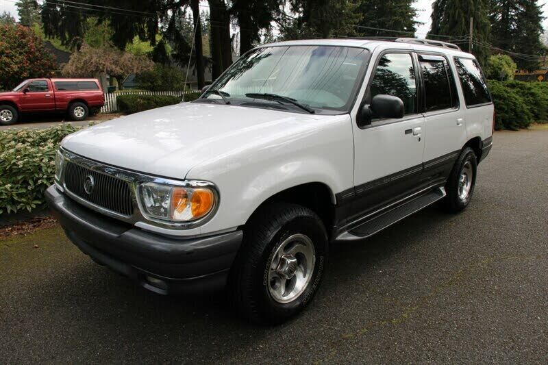 Mercury Mountaineer