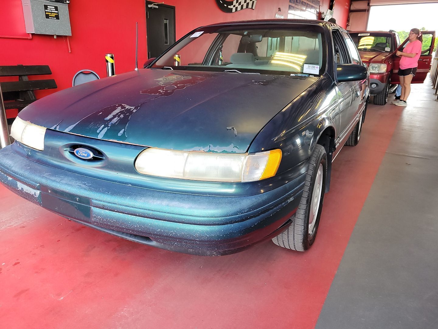 Ford Taurus