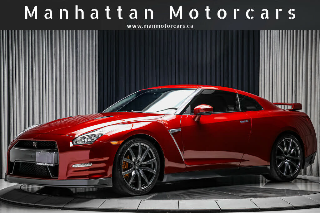Nissan GT-R