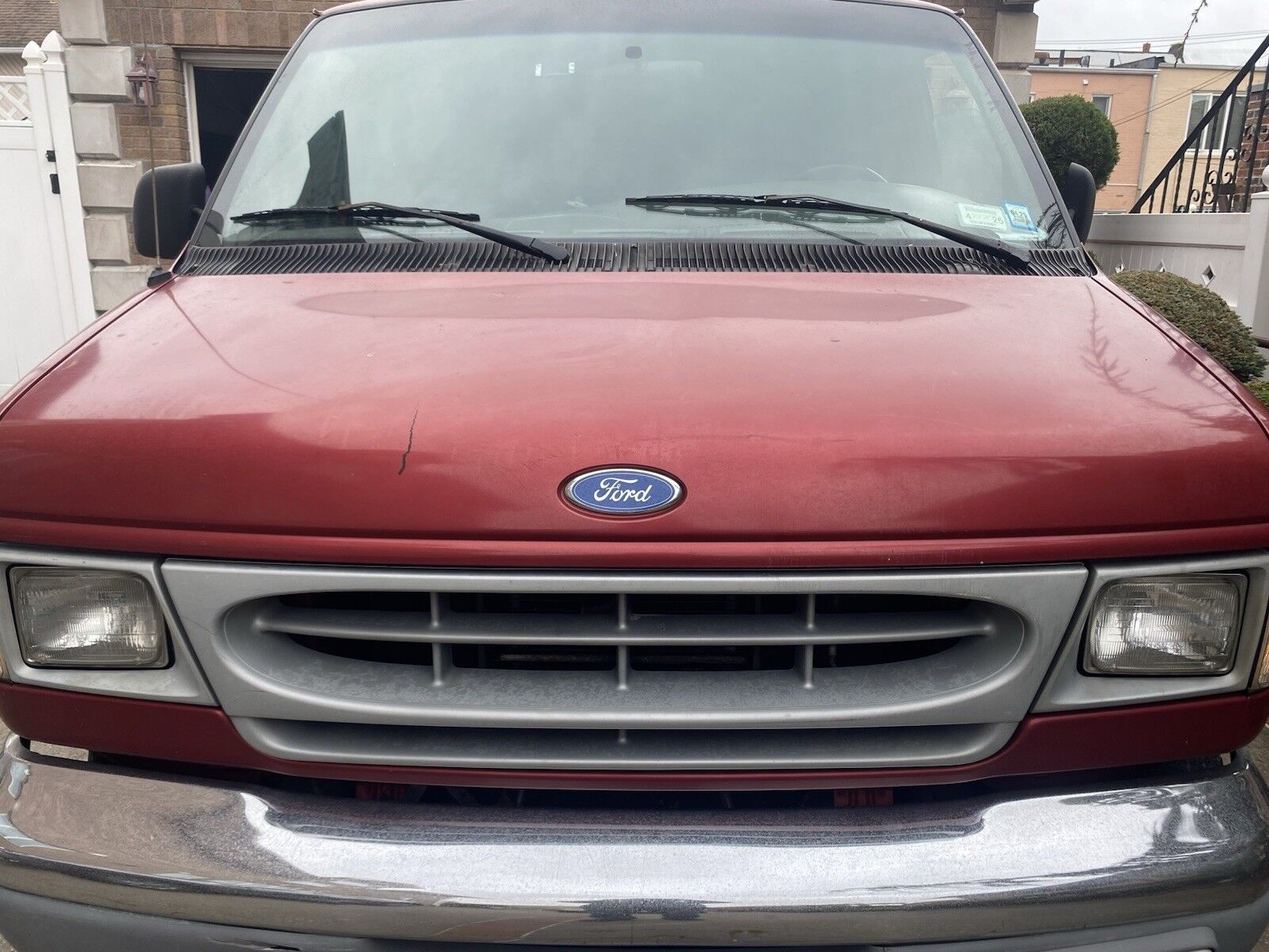 Ford E-250
