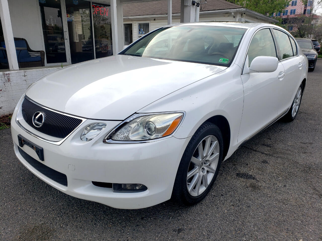 LEXUS