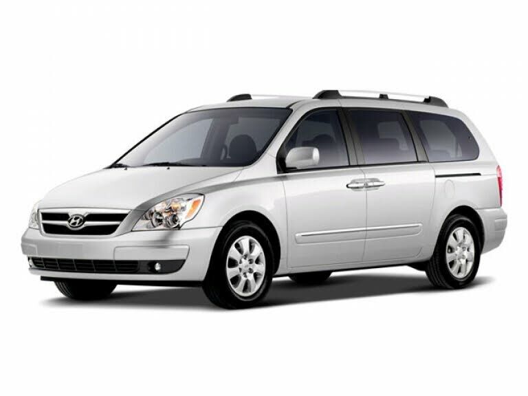 Hyundai Entourage