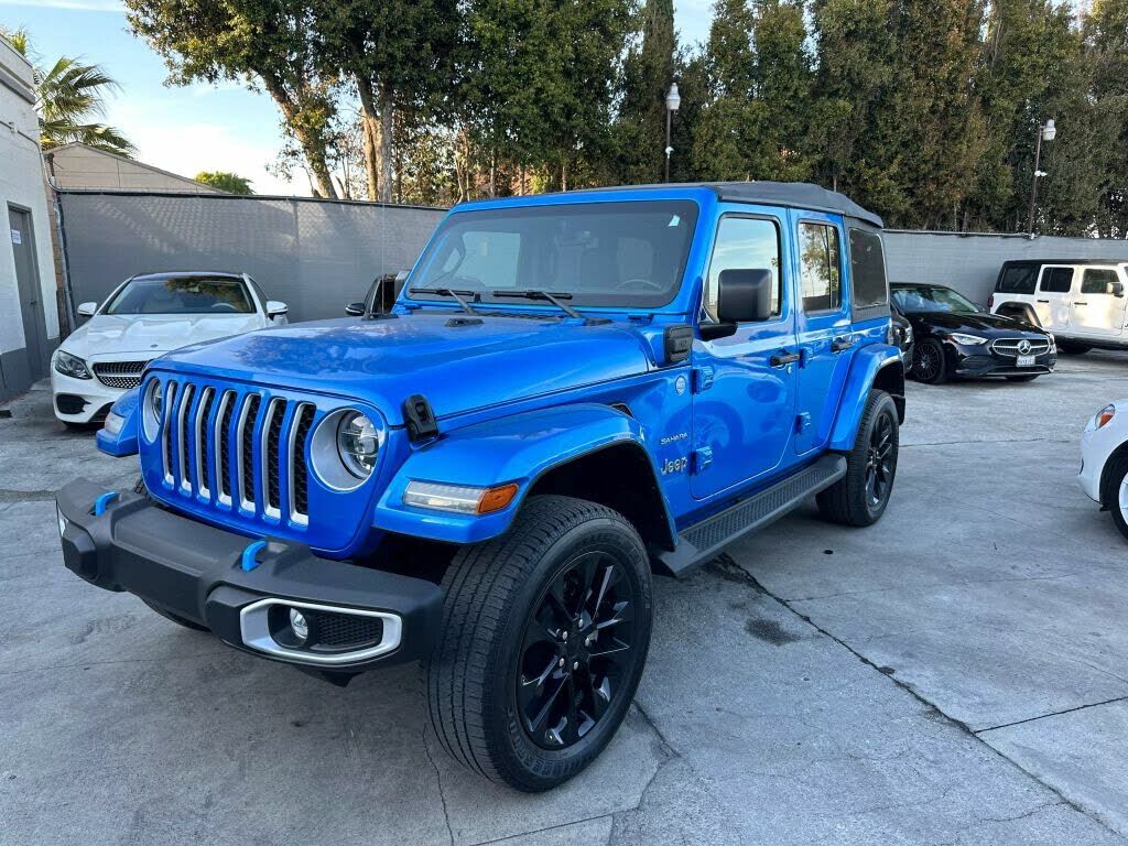 2022 JEEP Wrangler