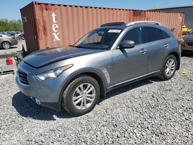 Infiniti QX70