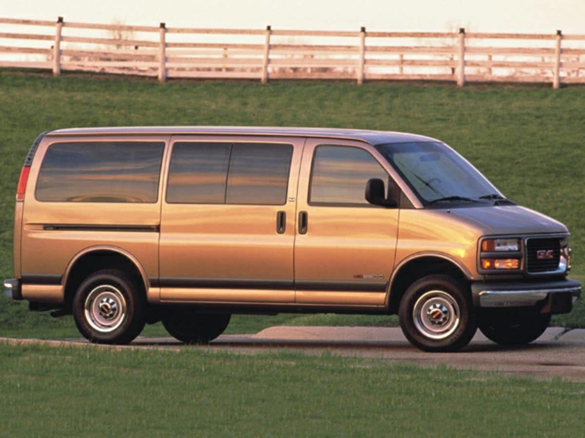 GMC Savana