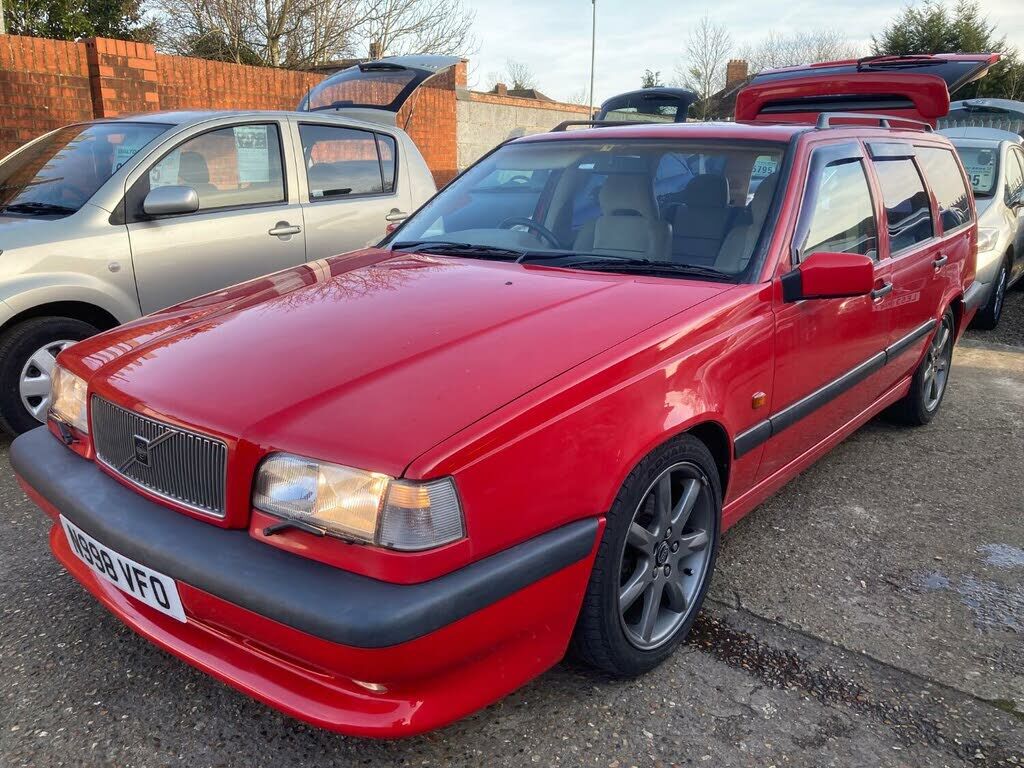 VOLVO