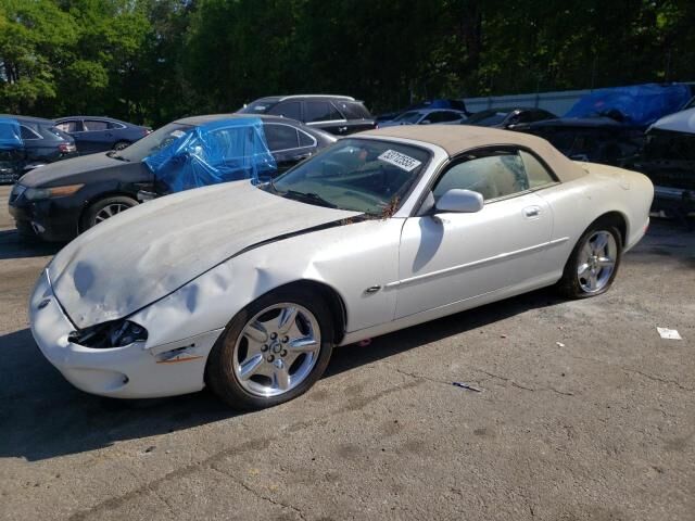 Jaguar XK8