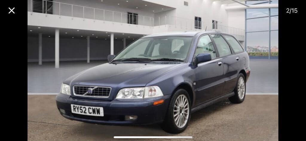 Volvo V40