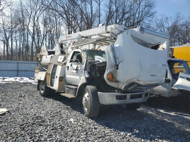 Ford F-750