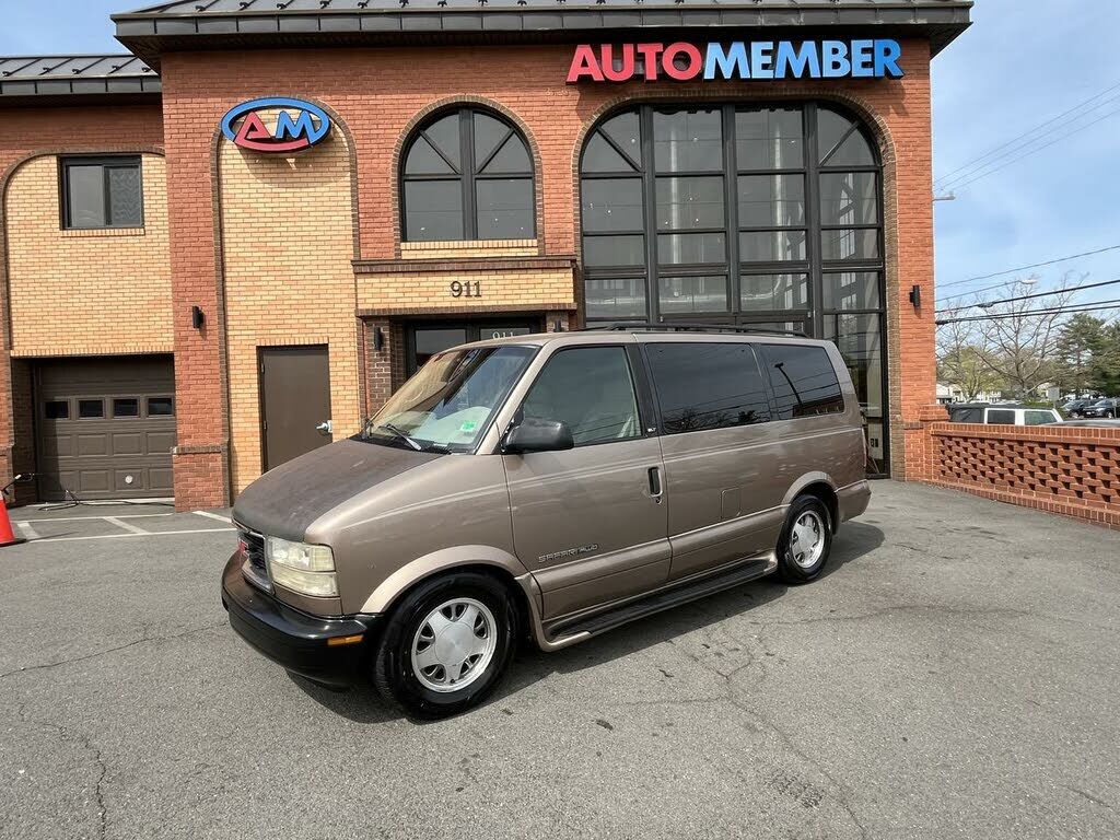 GMC Safari