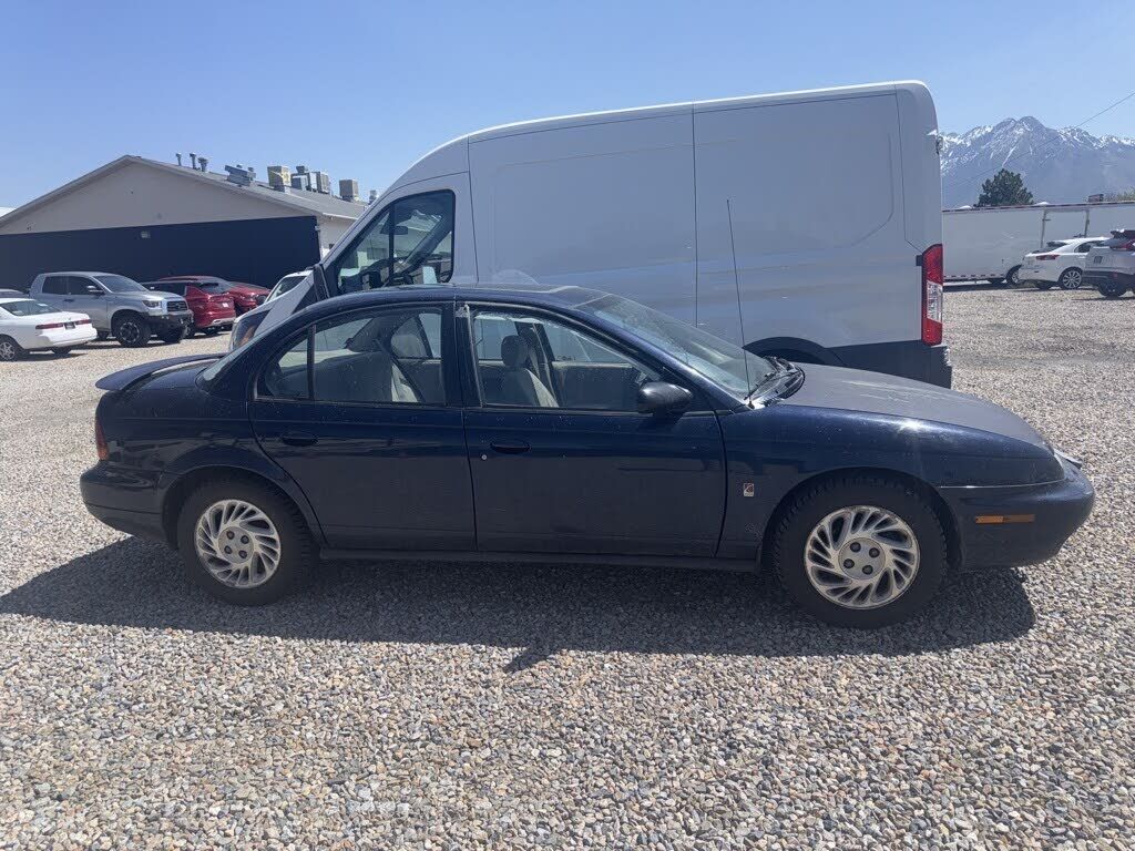 Saturn SL2