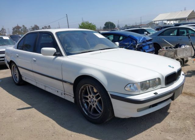 BMW 740i