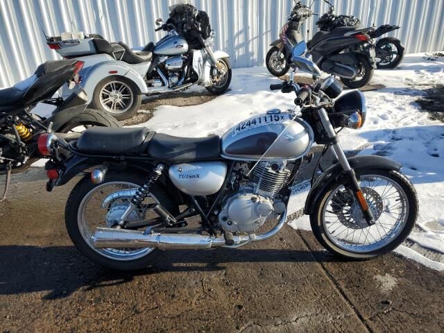 Suzuki TU250XL
