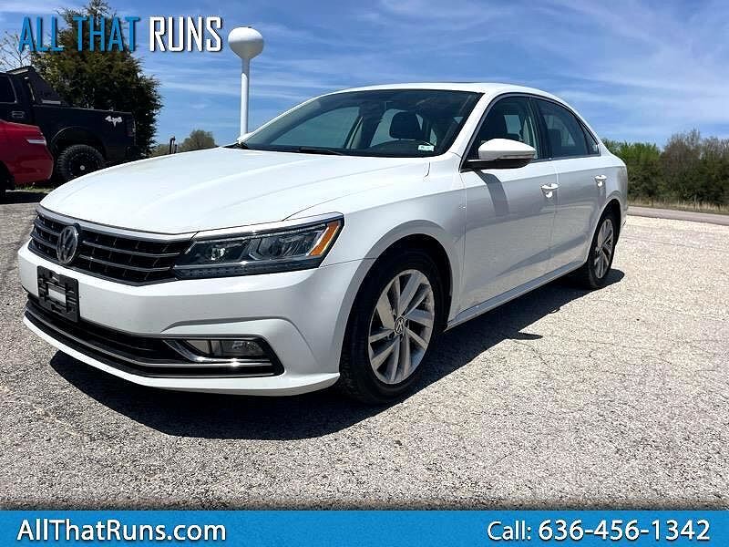 2018 VOLKSWAGEN Passat