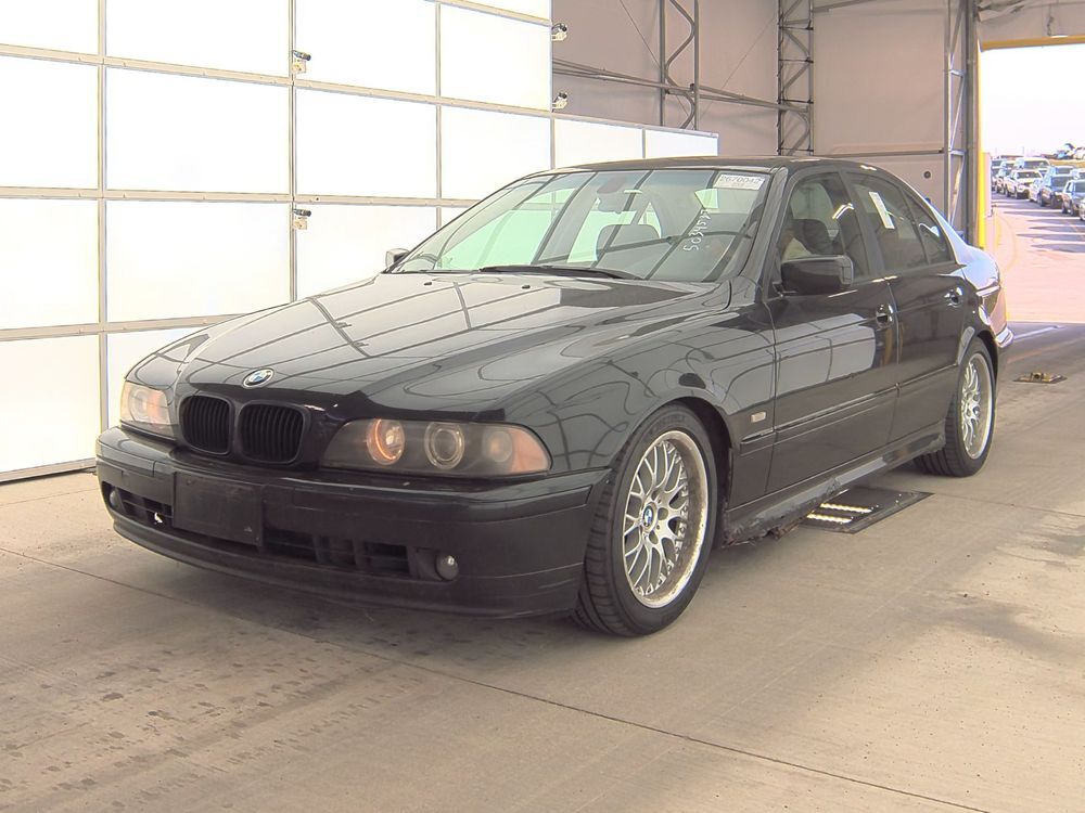 BMW 530i