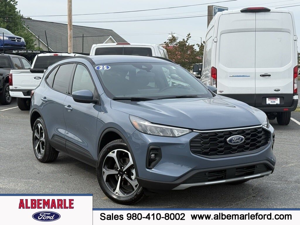 2025 FORD Escape