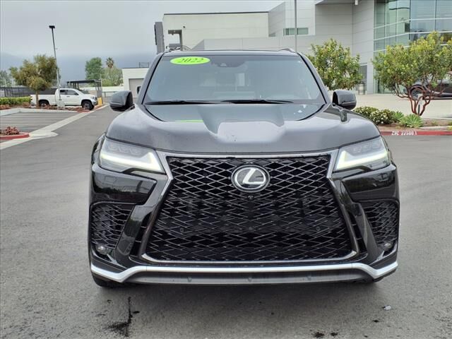 2022 Lexus LX