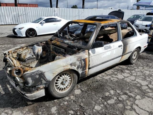 BMW 325iS